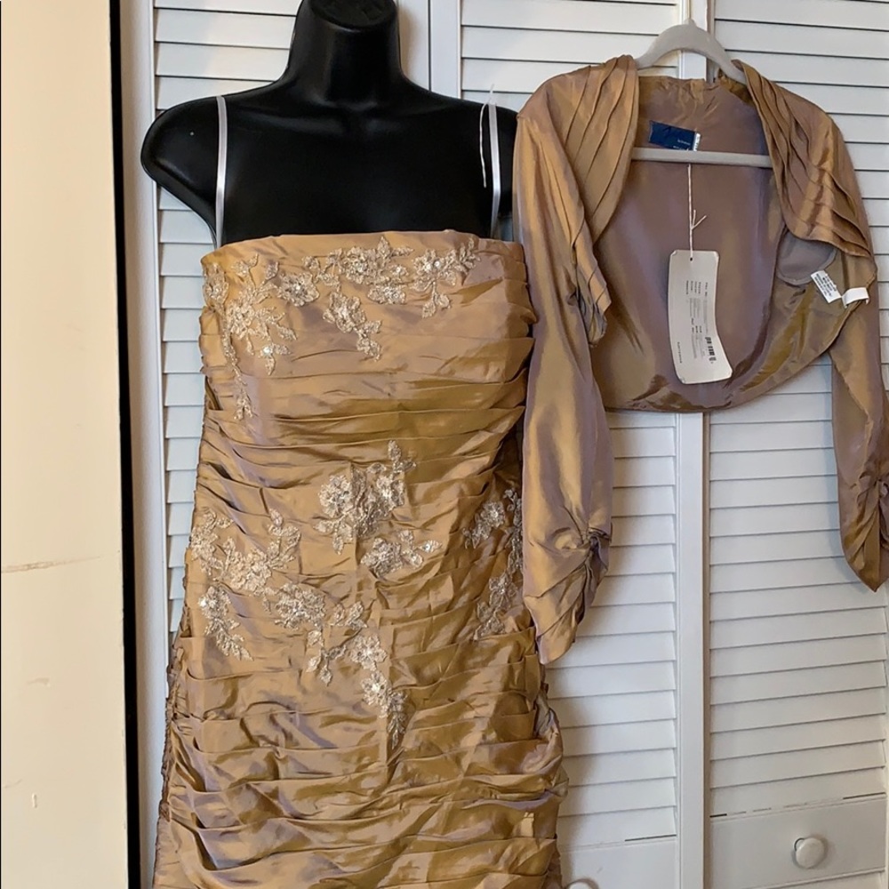*NWT* JADE by Jasmine Gorgeous Dress